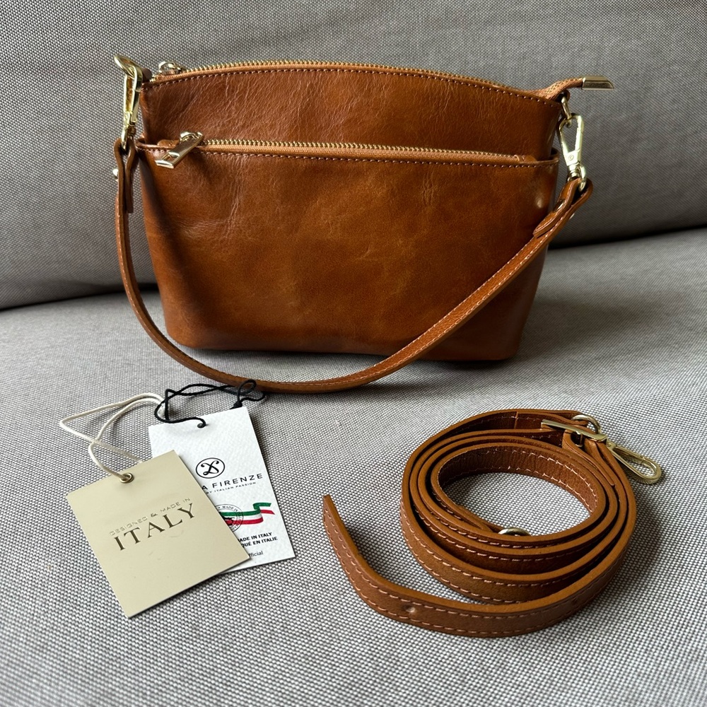 NWT DEVINA FIRENZE BAG